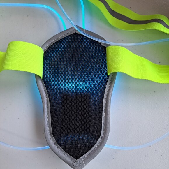 Noxgear Tracer360 Visibility Vest M/L Running Illuminating Reflective Battery - Picture 13 of 16